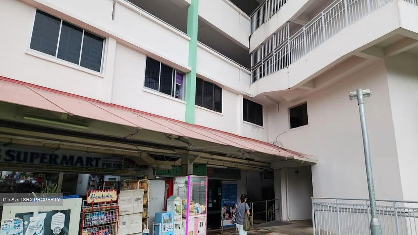 Mayflower Shopping & Food Centre (D20), Shop House #587078881